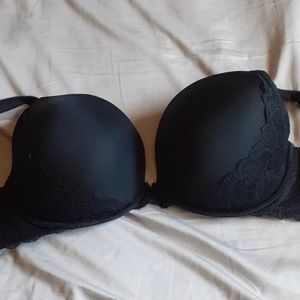 SOLD‼️🖤Torrid Black Lace Bra 40 3x D’s 🖤